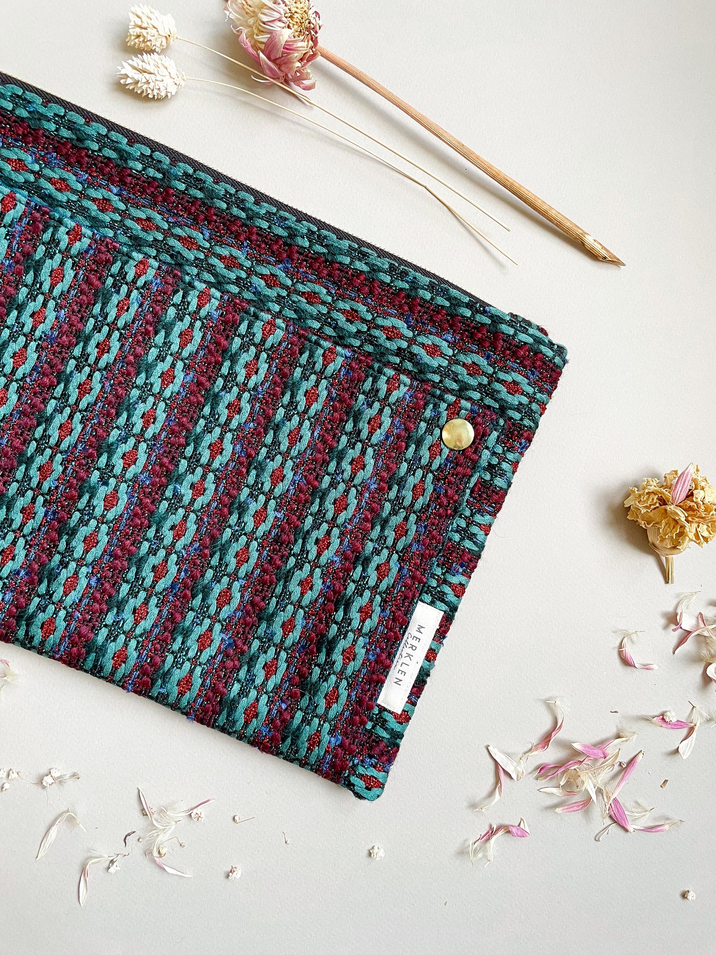 🌱 Pochette Gaël - Upcyclée en Tissus Haute Couture