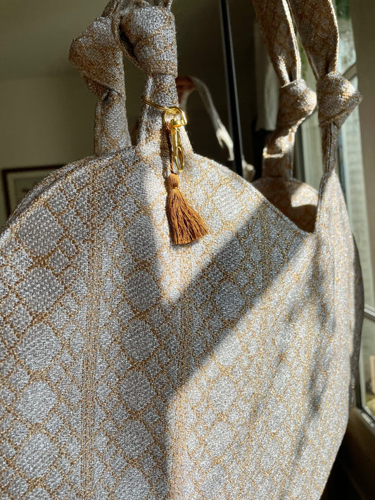 💖 Le grand COEUR (avec noeud) en tweed- upcycling Haute couture